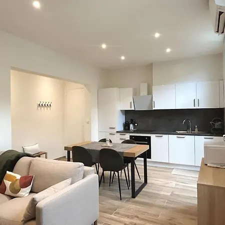 Le Bruna: 4 Prs, Clim, 10 Min Plages Apartment
