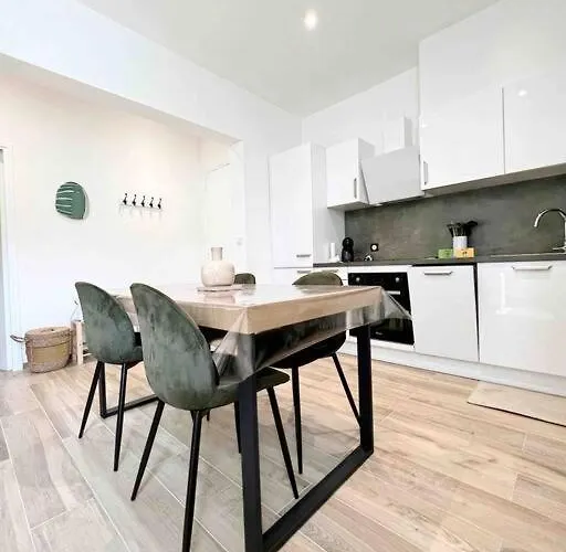 Le Bruna: 4 Prs, Clim, 10 Min Plages