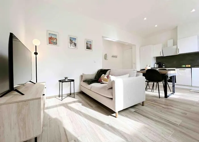 Daire Le Bruna: 4 Prs, Clim, 10 Min Plages